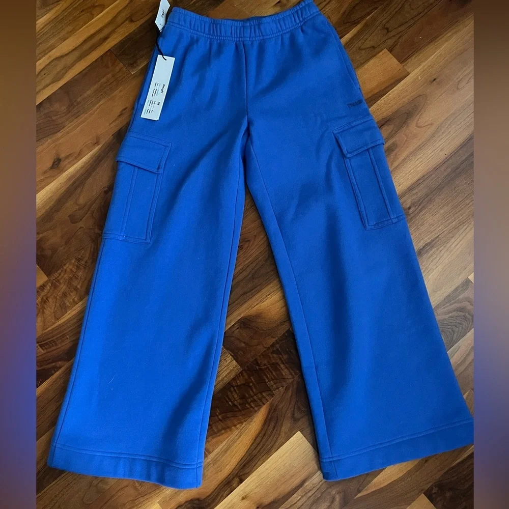 Aritzia TNA Sweatfleece Cozy Fleece Cargo Mega Fit Sweatpants in Jazz Blue, NEW